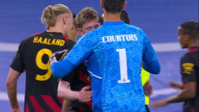 NBA球员数据榜：东契奇助攻领跑,