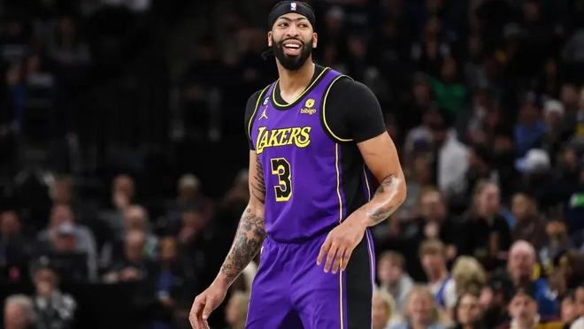 篮球NBA官方公布全明星投票结果