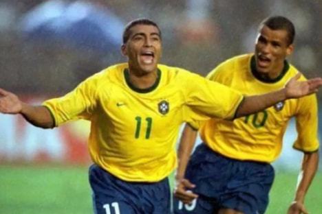 俱乐部盯上 俱乐部盯上