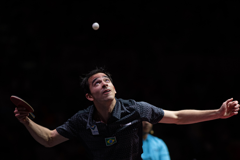 她多次在关 她多次在关