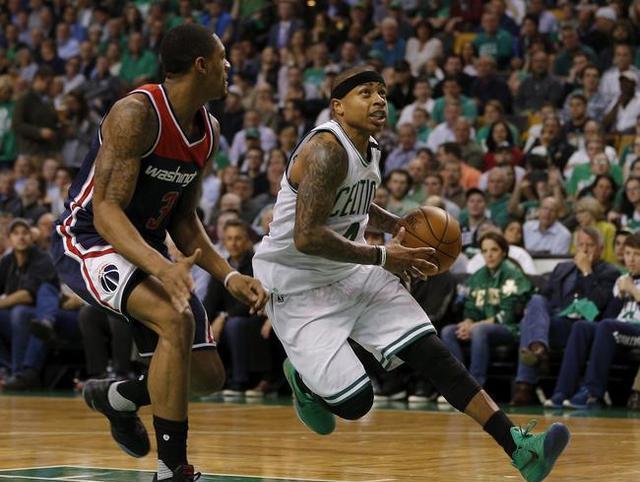 他应该现在 他应该现在